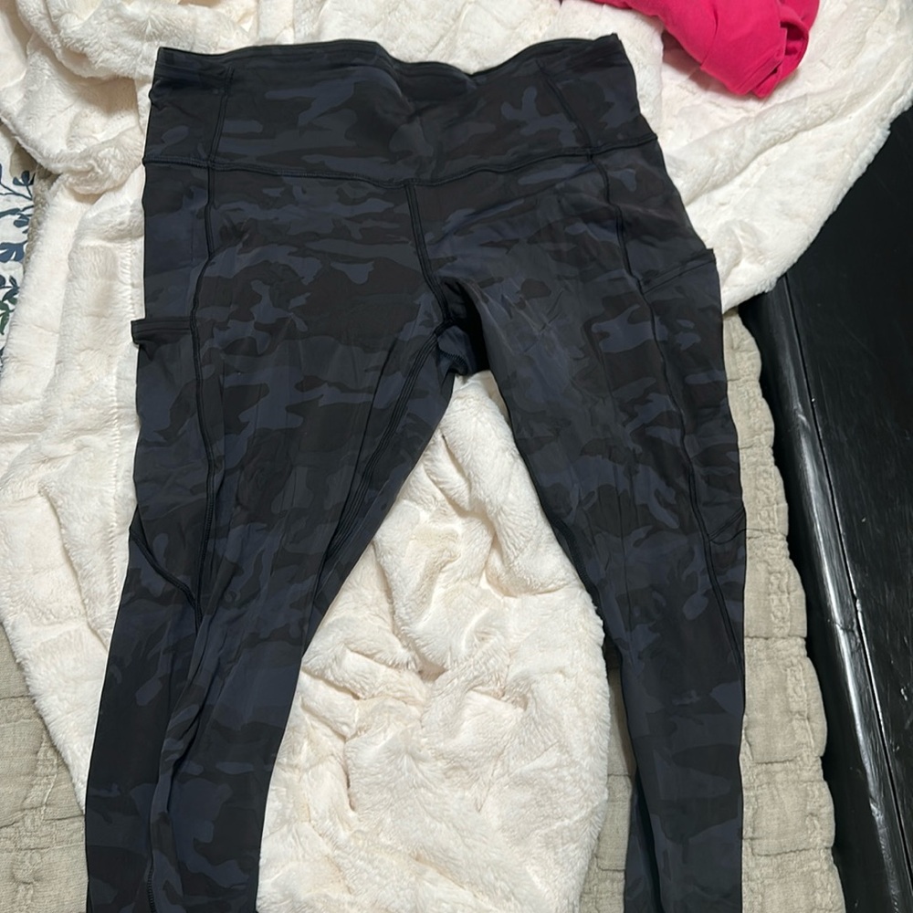 Lululemon leggings